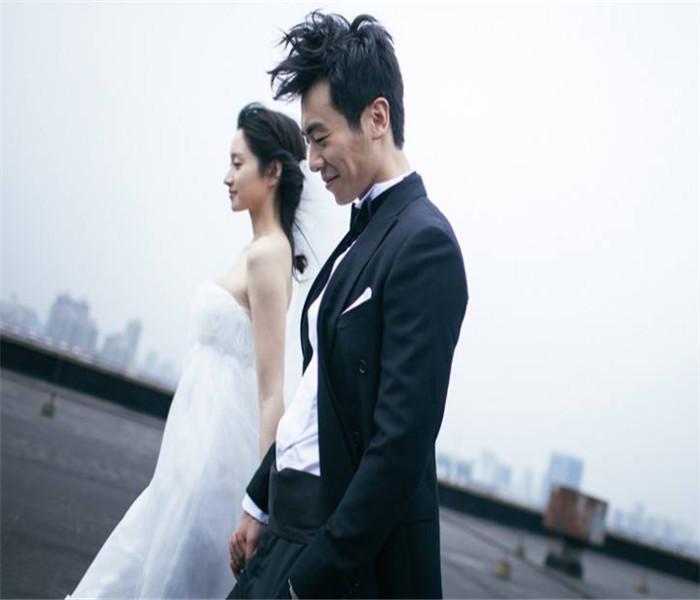 解惑蜗牛,叫男朋友去洗衣机拿衣服,他不愿意,还说我自己去拿吧,说话态度还不好?问答平台